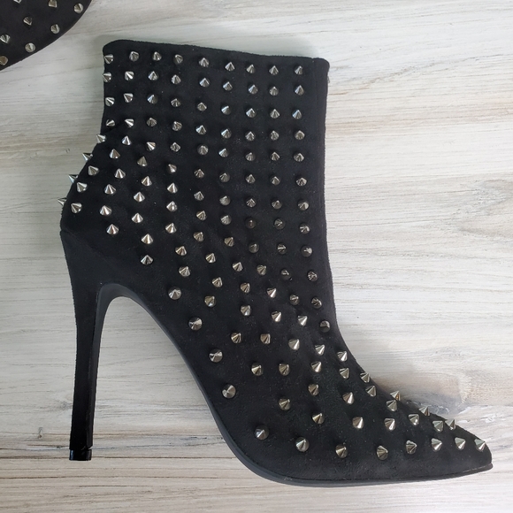 New! Black Studded High Heel Ankle Boots - Picture 5 of 6